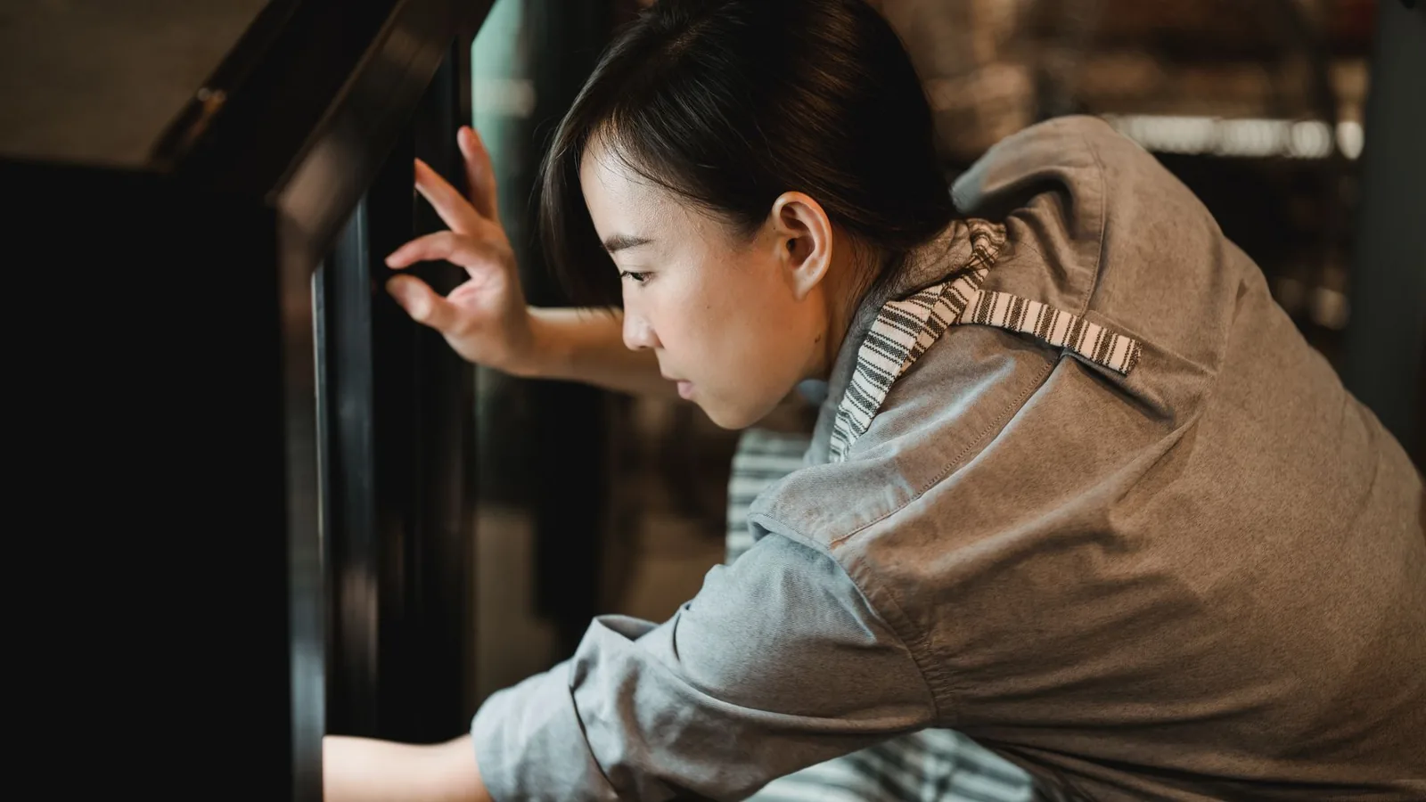 Oven Repair in Abu Dhabi, Al Haram Electrical Appliances Repairs Shop technician, Abu Dhabi
